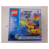New Sealed Lego 5620 City Street Cleaner