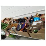 New Overstock Fall Dï¿½cor - 8 Boxes