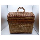 Vintage Winston Woven Wicker Picnic Basket w/