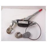 Northern Industrial 1-Ton Cable Puller Comealong