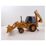 Ertl Case 590 Die Cast Tractor Loader