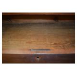 Mahogany Hepplewhite graduated chest