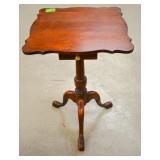 Cherry shaped top 1drawer tea table