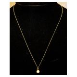 14K gold & pearl pendant 18' chain