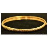 14K yellow gold bangle 