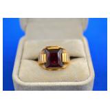 10K gold ruby center stone