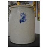 Cobalt 2 stone jar