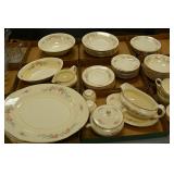 Eggshell nautilus china 75pc set