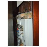 3BR/2.5BA 2-STORY NITRO NEEDS WORK