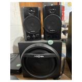 Insignia Bluetooth desktop speakers NS-PSB4521