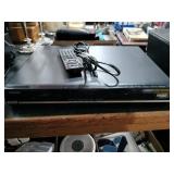 Toshiba HD DVD player with remote and cord