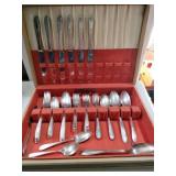Silver plate silverware (mixed sets )