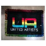 United artist hanging rug 34x24