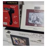 New As seen on TV car assist handle and a working