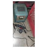Schauer trickle charger