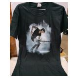 Keith Urban world tour 2018 concert shirt size