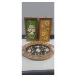 Shell art tray 16in and 2 pictures 11inx6in