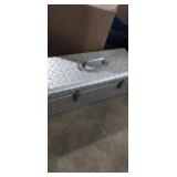 Diamond plate tool chest with gun cleaning Diamond plate tool chest with gun cleaning