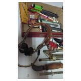 Vintage Headphones & metal train & more ! Vintage Headphones & metal train & more !