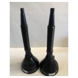 2 Flexible funnels w/mesh filter 2 Flexible funnels w/mesh filter