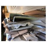 Starter strip , fascia vinyl and more this row Starter strip , fascia vinyl and more this row
