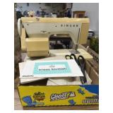 Singer sewing machine with accessories Singer sewing machine with accessories