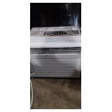 GE APPLIANCES 6000BTU AC window unit GE APPLIANCES 6000BTU AC window unit