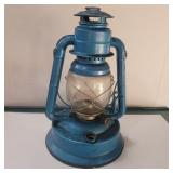 Dietz little wizard no.1 lantern 12in tall Dietz little wizard no.1 lantern 12in tall