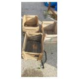 3 wooden creates 3 wooden creates