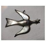 Silver Christmas ornament( Mount Vernon dove Silver Christmas ornament( Mount Vernon dove