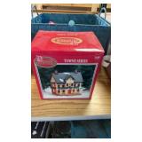 Dickens collectibles towns series porcelain 3 Dickens collectibles towns series porcelain 3