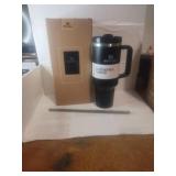 Stanley 40 OZ FlowState Tumbler New In Stanley 40 OZ FlowState Tumbler New In