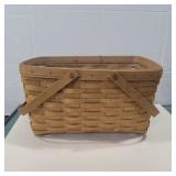2002 Longaberger basket 7.5in tall and 14.5in 2002 Longaberger basket 7.5in tall and 14.5in