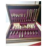 WN Rogers and son silverware set in case WN Rogers and son silverware set in case