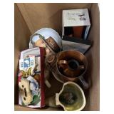 Miscellaneous household, refrigerator magnets,