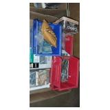 Assortment of screws