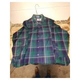Mens Sir Pendleton green plaid shirt. Size XL.