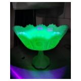 UV Fenton satin custard oval dish 5.5 tall