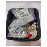 Group of miscellaneous jewelry