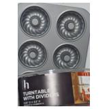 New Deluxe Lazy Susan & Baking Pan.  Large 14"