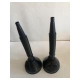 2 Flexible funnels with mesh filter