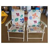 2 padded lawn chairs