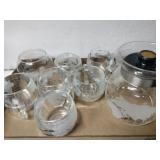 World coffee pot and coffee cups