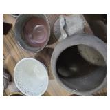 Wall pocket,  2 bowls, pot