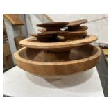 Miscellaneous hand turned bowls, coasters, pieces