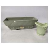 Haeger pottery planter (chipped)