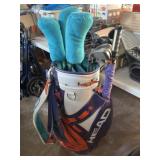 HEAD golf bag with golf clubs and head covers