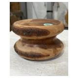 Hand carved pedestal candle holder ~4x6