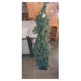 Pre-lit 4ft Christmas tree