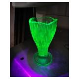 UV depression glass and stopper